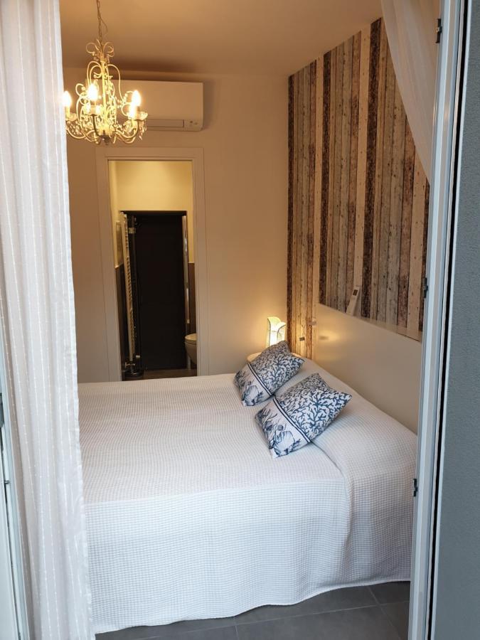 Residenza Azzurra Hotel กัตตอลิกา ภายนอก รูปภาพ
