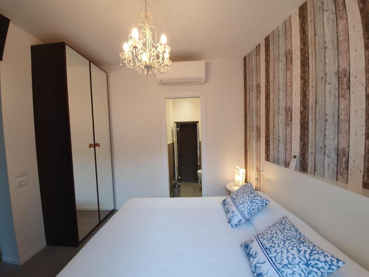 Residenza Azzurra Hotel กัตตอลิกา ภายนอก รูปภาพ
