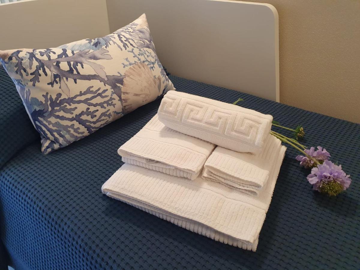 Residenza Azzurra Hotel กัตตอลิกา ภายนอก รูปภาพ